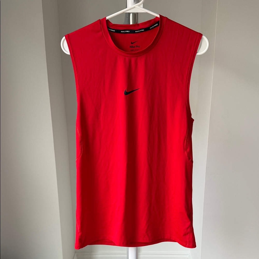 Nike Pro Red Athletic Tank Top slim fit small